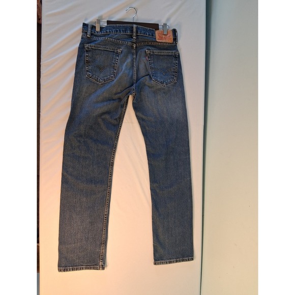 Levi's Other - Classic Levis 505 Regular Fit Jeans Mens 32x34 Medium Wash Blue Straight Leg